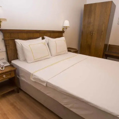 Hotel Golden Crown 3* Стандартный номер с двуспальной кроватью фото 13