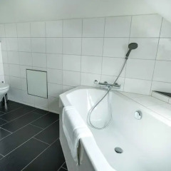 Апартаменты Löwenplatz Apartment near Station by Airhome Апартаменты с различными типами кроватей фото 8