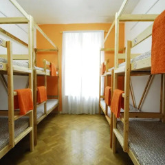 Хостел Like на Театральной Кровать в женском общем номере с двухъярусными кроватями