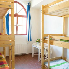 Subraum Hostel Кровать в общем номере с двухъярусной кроватью фото 2