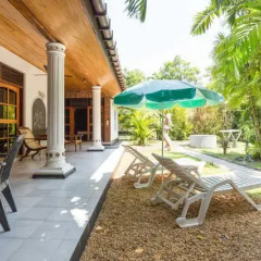 Отель Bliss Villa бассейн фото 3