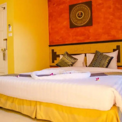 Отель B & L Guesthouse 3* Улучшенный номер с разными типами кроватей фото 27
