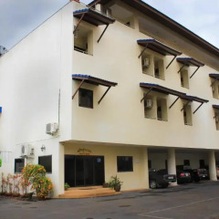 Отель OYO 747 Suwanna Hotel Таиланд, Краби - отзывы, цены и фото номеров - забронировать отель OYO 747 Suwanna Hotel онлайн парковка