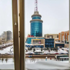 Гостиница Nursaya 1 Казахстан, Нур-Султан - отзывы, цены и фото номеров - забронировать гостиницу Nursaya 1 онлайн балкон