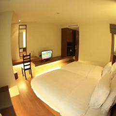 Silom One Hotel 3* Улучшенный номер фото 9