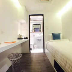 S Box Sukhumvit Hotel 3* Стандартный номер с различными типами кроватей фото 2
