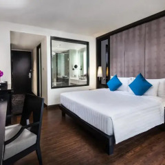 Mövenpick Hotel Sukhumvit 15 Bangkok 4* Номер Делюкс с различными типами кроватей фото 2