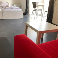 Отель Messe - Ferienwohnung Kuthsweg комната для гостей фото 5