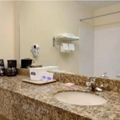 Отель Howard Johnson by Wyndham University of Alabama Tuscaloosa 2* Стандартный номер с различными типами кроватей