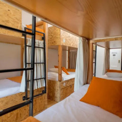 Passport Lisbon Hostel 2* Кровать в общем номере фото 5