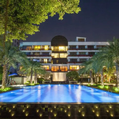 White Swan Hotel Гуанчжоу бассейн