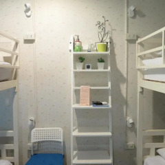 I-Sleep Silom Hostel Улучшенный номер с различными типами кроватей фото 5