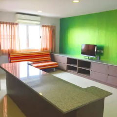 Отель Int Place 3* Апартаменты фото 3