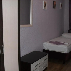 Гостиница Nardzhilia Guest House Номер категории Эконом с 2 отдельными кроватями (общая ванная комната)