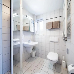 Hotel Garni Nuernberger Trichter 3* Стандартный номер с различными типами кроватей фото 6