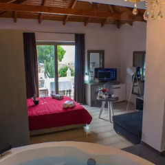 Отель Happy Cretan Suites Полулюкс с различными типами кроватей фото 18