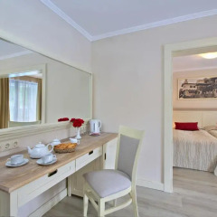 White Rock Castle Suite Hotel 4* Полулюкс разные типы кроватей фото 17