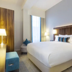 Отель Courtyard by Marriott Edinburgh Великобритания, Эдинбург - отзывы, цены и фото номеров - забронировать отель Courtyard by Marriott Edinburgh онлайн комната для гостей фото 3