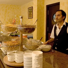 Ramblas Hotel питание
