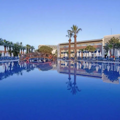 Отель Palm Wings Beach Resort & Spa Kusadasi- All Inclusive бассейн фото 3