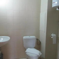 Отель Gramadeto Complex Alexander Services Apartments Болгария, Банско - отзывы, цены и фото номеров - забронировать отель Gramadeto Complex Alexander Services Apartments онлайн ванная фото 2