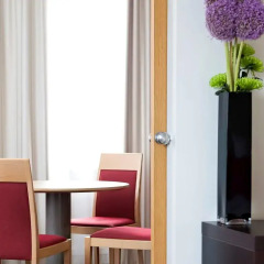Отель Novotel Vilnius Centre Литва, Вильнюс - 11 отзывов об отеле, цены и фото номеров - забронировать отель Novotel Vilnius Centre онлайн удобства в номере фото 2