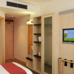 Отель Holiday Inn Express Barcelona City 22@ удобства в номере