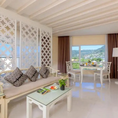 Отель Andaman Embrace Patong 5* Люкс с 2 отдельными кроватями фото 3