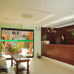 Отель Pokhara Village Resort Непал, Покхара - отзывы, цены и фото номеров - забронировать отель Pokhara Village Resort онлайн интерьер отеля фото 3