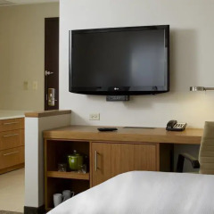 Отель Hyatt Place Ontario / Rancho Cucamonga 3* Стандартный номер с различными типами кроватей фото 5