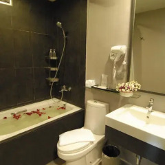 Ma Hotel Bangkok 4* Улучшенный номер фото 9