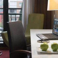 Отель Holiday Inn Madrid - Calle Alcala 4* Люкс с различными типами кроватей фото 6
