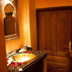 Отель Riad Tayba Марокко, Фес - отзывы, цены и фото номеров - забронировать отель Riad Tayba онлайн ванная фото 2