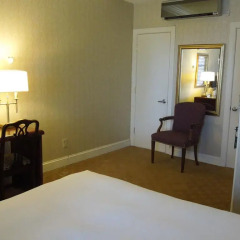 Отель Embassy Inn 2* Стандартный номер с различными типами кроватей
