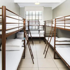 Отель Restup London Кровать в общем номере фото 35