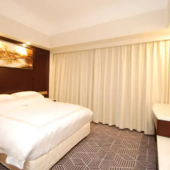 Overseas Chinese Friendship Hotel 3* Люкс с различными типами кроватей фото 6