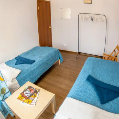 Angel Court Yard Hostel Кровать в общем номере с двухъярусной кроватью фото 29