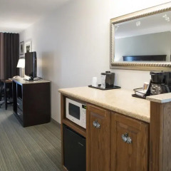 Отель Country Inn & Suites Effingham 2* Стандартный номер с различными типами кроватей фото 2