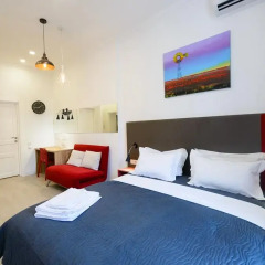 Гостиница Partner Guest House Khreschatyk 3* Студия разные типы кроватей фото 31