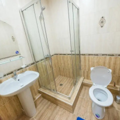 Гостиница Atrium Lux ванная
