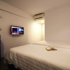 Emis Hotel 3* Улучшенный номер с различными типами кроватей фото 6