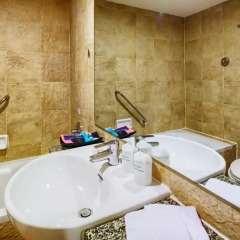 Отель Gold Orchid Bangkok 4* Стандартный номер с различными типами кроватей фото 2