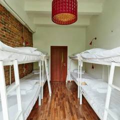 Hostel 5Th Floor Кровать в общем номере с двухъярусной кроватью фото 8