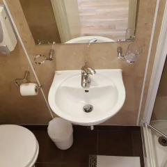 Отель Dolphin Inn 3* Стандартный номер с двуспальной кроватью фото 4