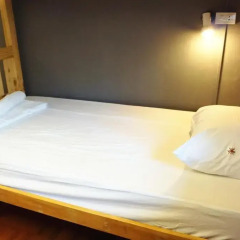 Ideer Hostel Бангкок комната для гостей фото 3