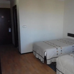 Отель Residencial Sete Cidades Понта-Делгада комната для гостей фото 4