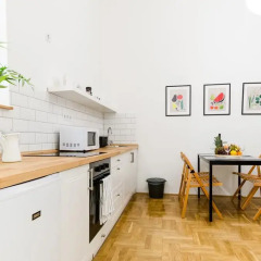 Апартаменты Mustard Apartment в номере