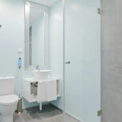 Отель Gloria Design Suites ванная