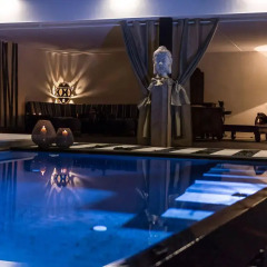 Отель Merangardenvilla Меран бассейн