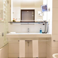 Отель Pestana Berlin Tiergarten 4* Номер Комфорт с разными типами кроватей фото 4
